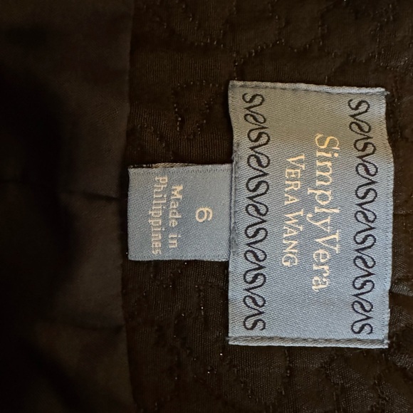 Vera Wang skirt - Picture 2 of 2